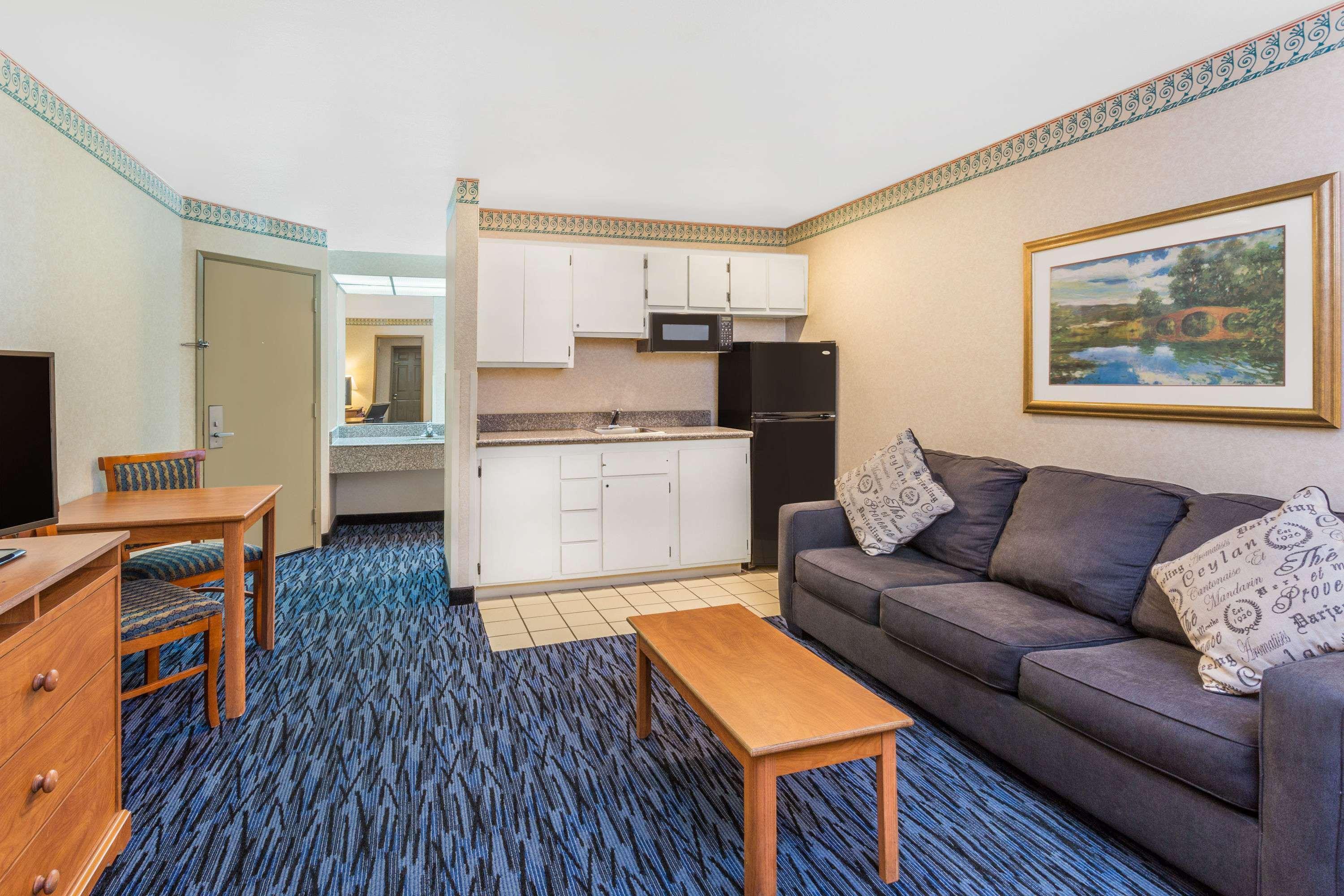 Ramada By Wyndham Kent Seattle Area Hotel Luaran gambar